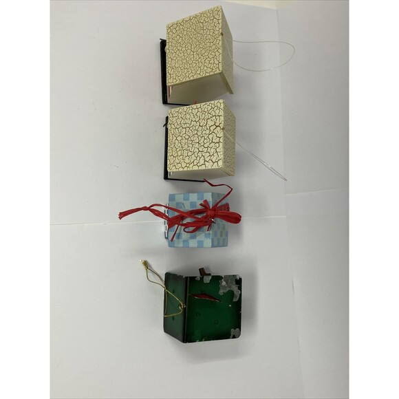 Birdhouse Small Four Different Wooden Or Metal Christmas Ornaments - Picture 7 of 10